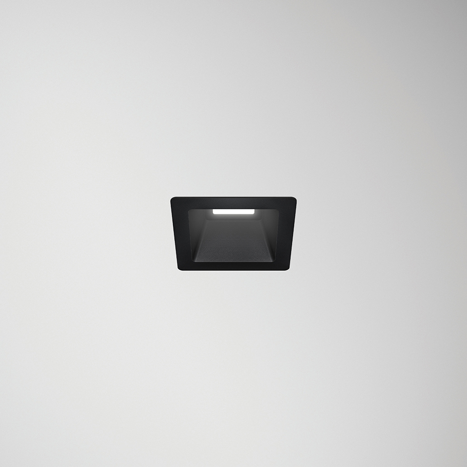 VEGA SQ IP /E